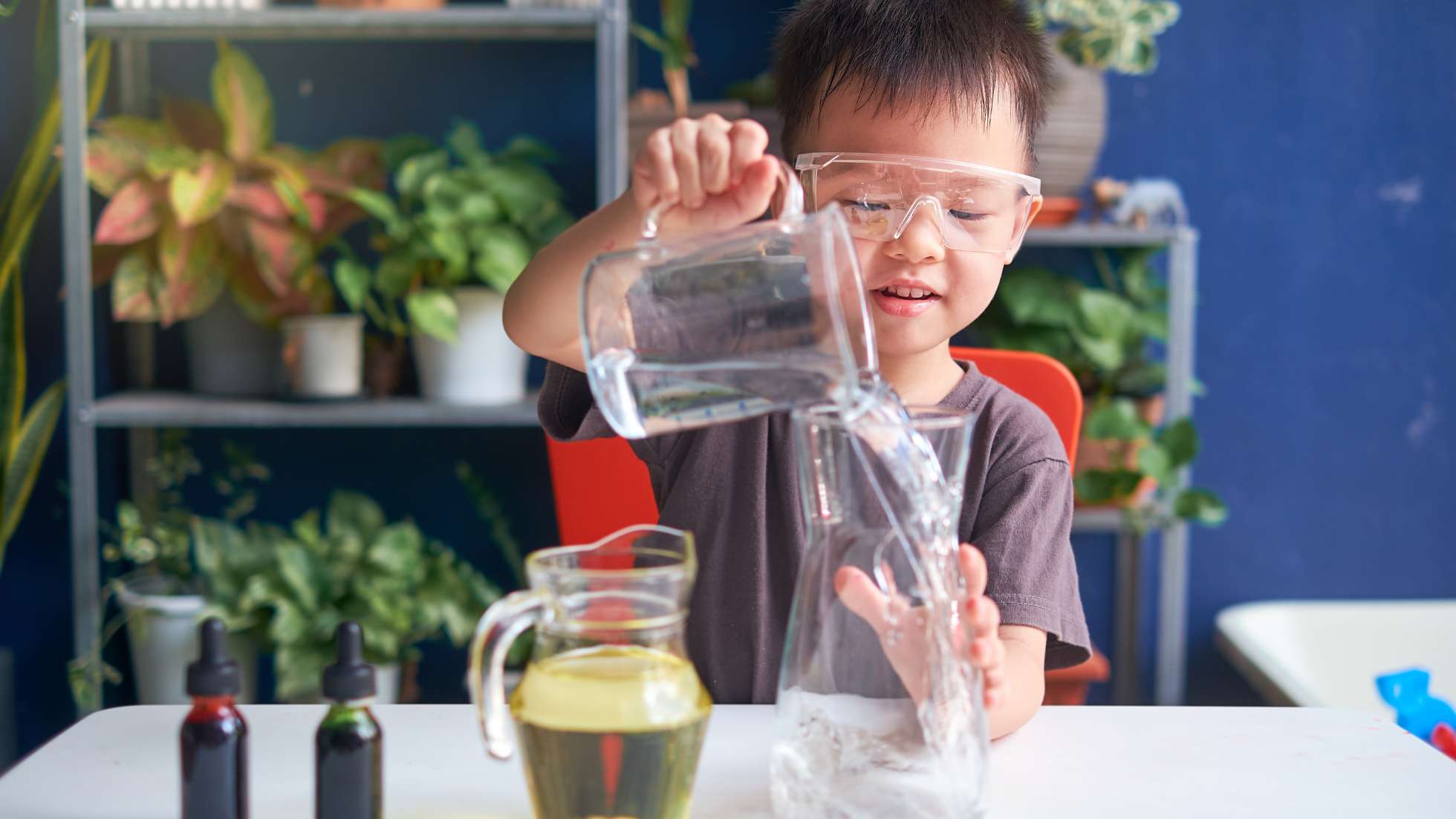 Eksperimen Kimia dan Fisika di Rumah